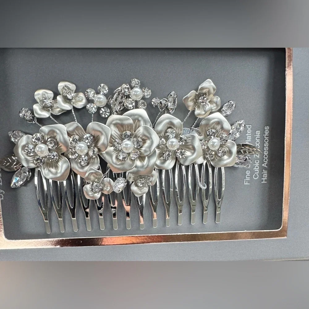 Believe by Brilliance Fine Sliver Plated Hair Comb with Genuine Cubic Zirconi...